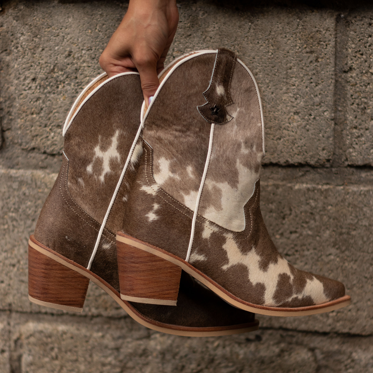Botas