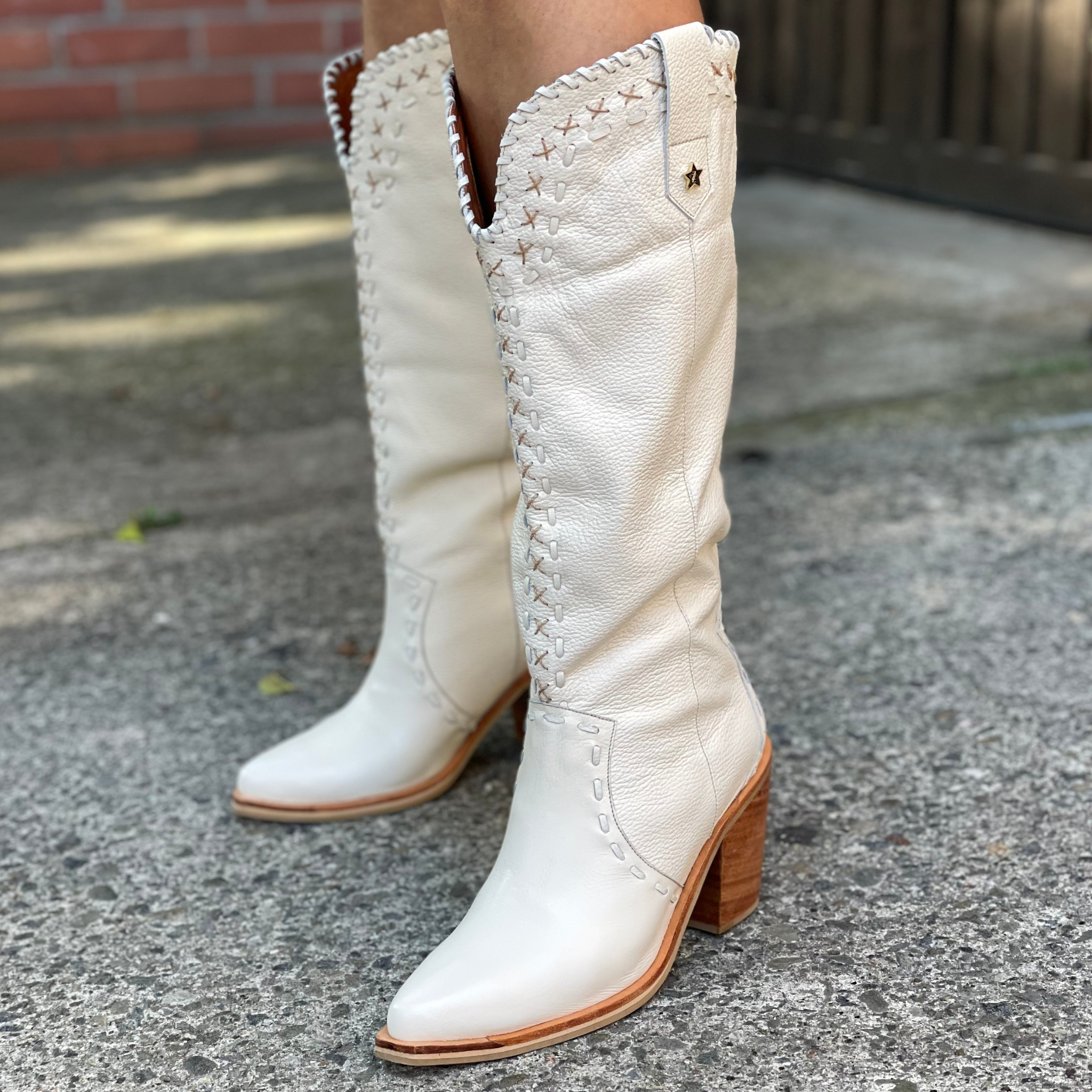 Bota caña larga PENELOPE blanco hueso