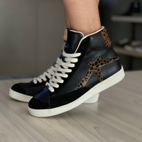 Tenis botin VICKINGO Negro