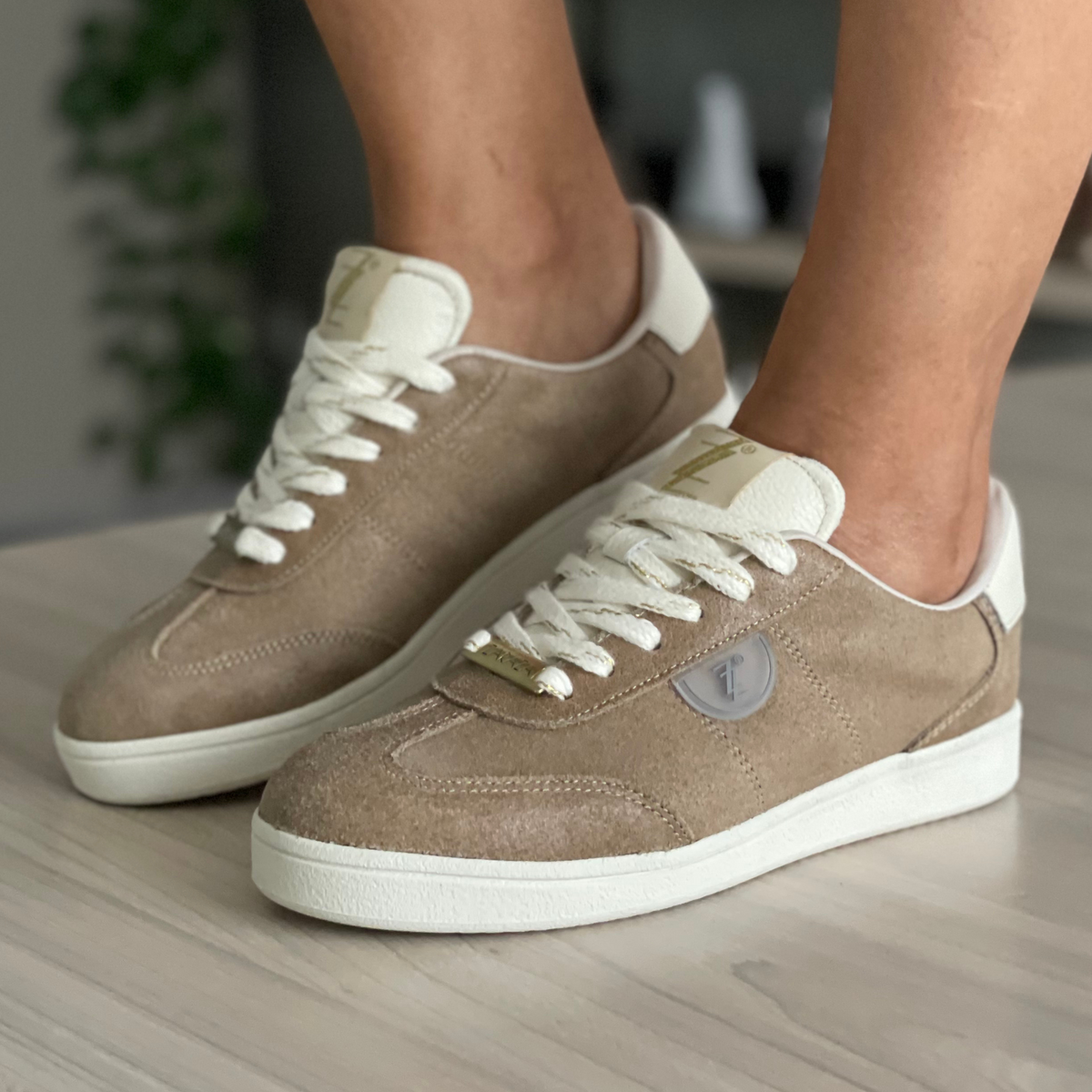 Tenis MIRANDA beige