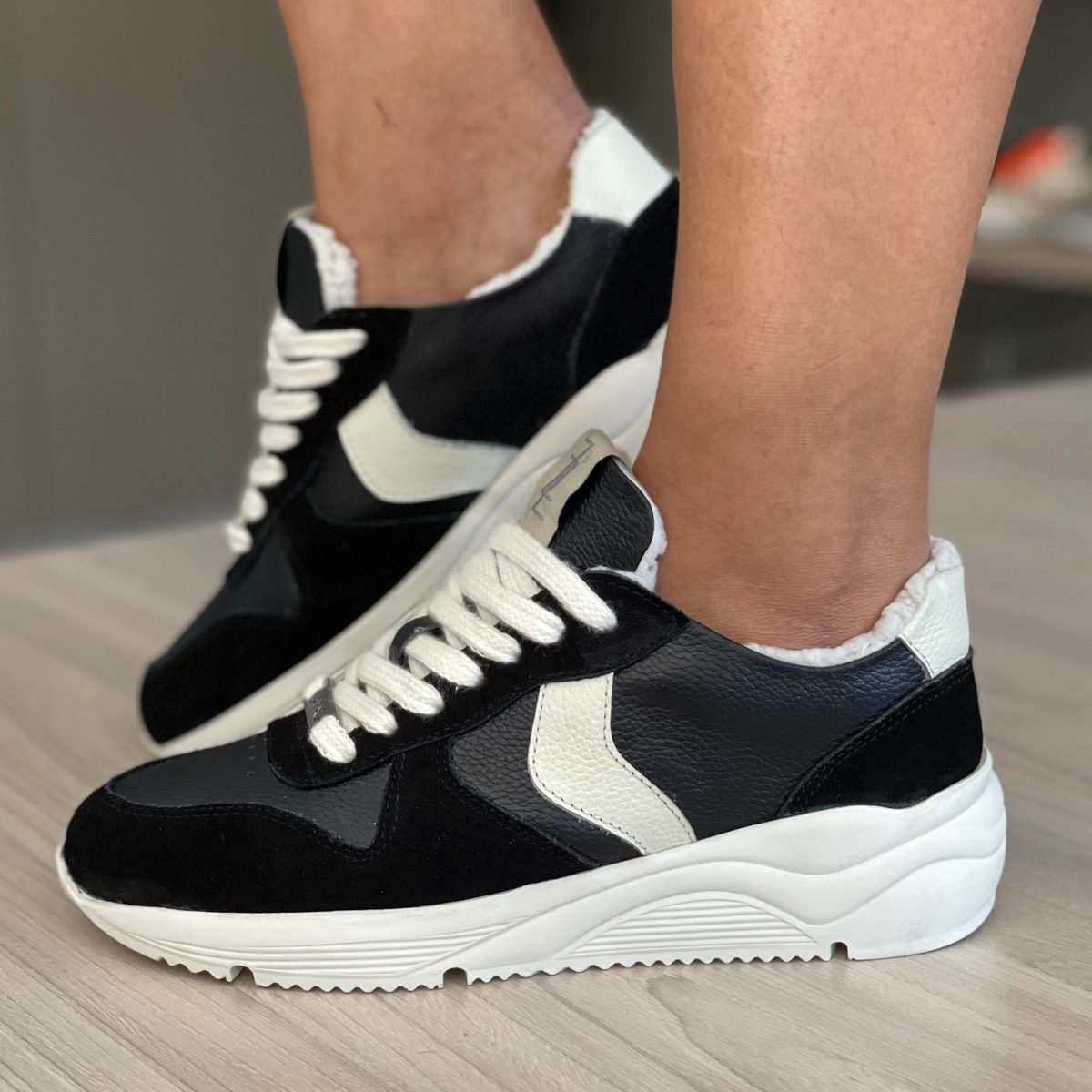 Tenis NEVADO negro