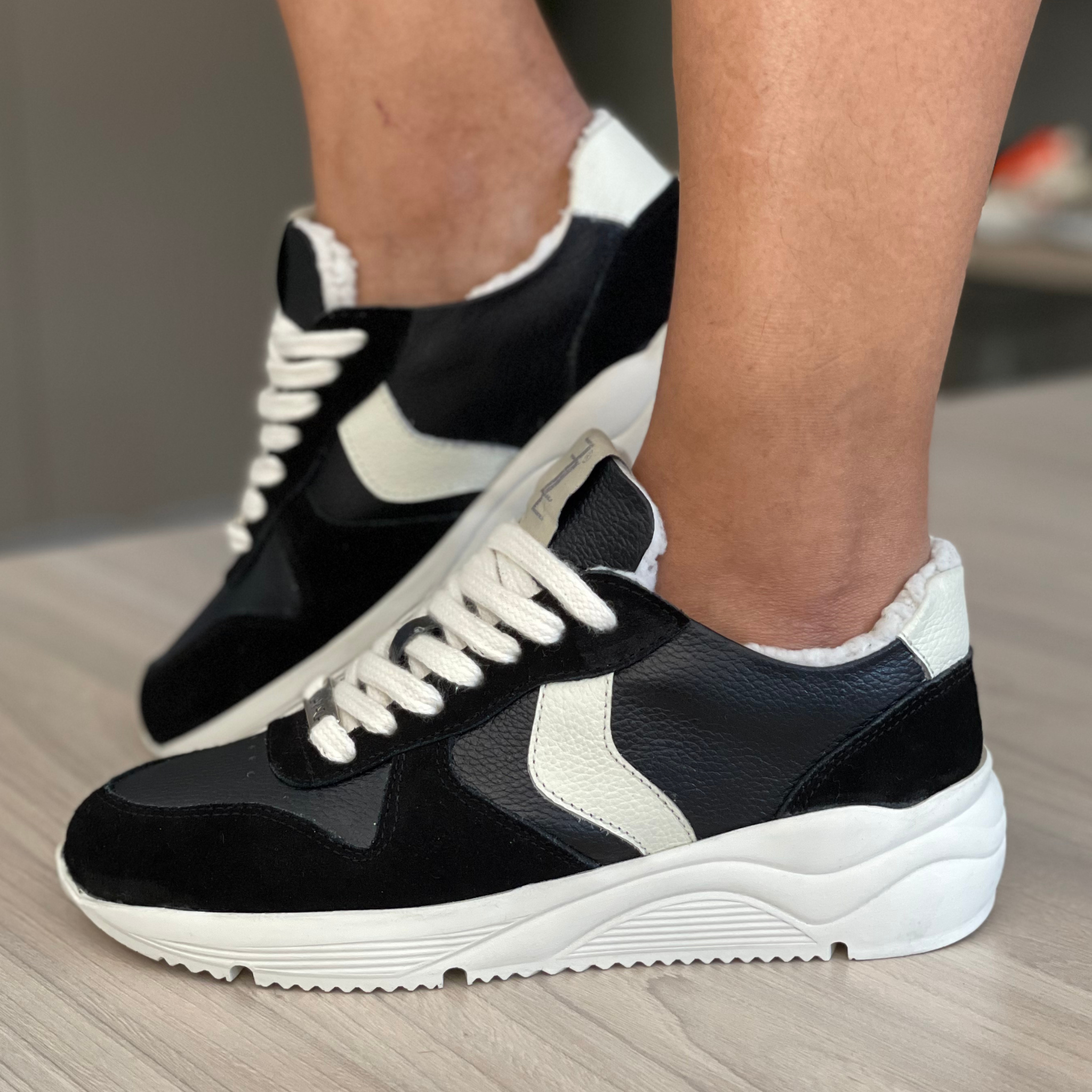 Tenis NEVADO negro
