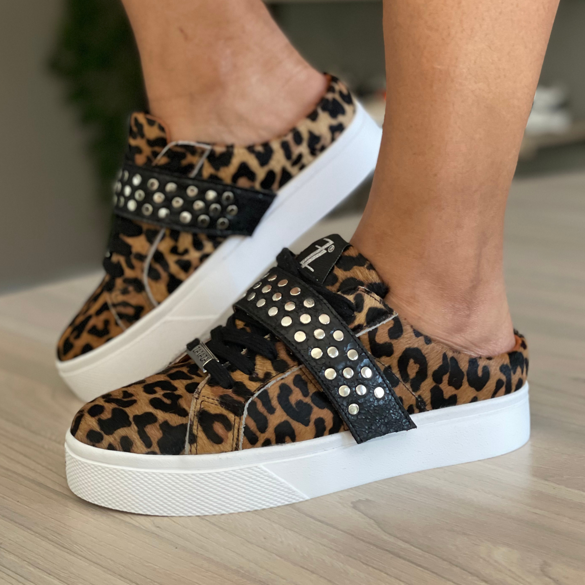 Tenis sueco LISBOA leopardo