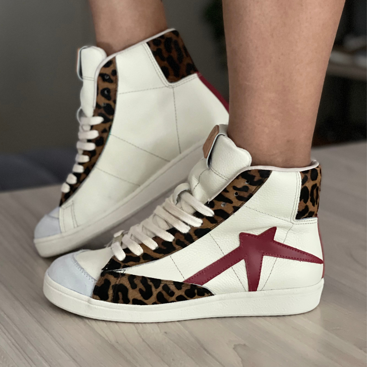 Tenis botin VICKINGO Blanco hueso