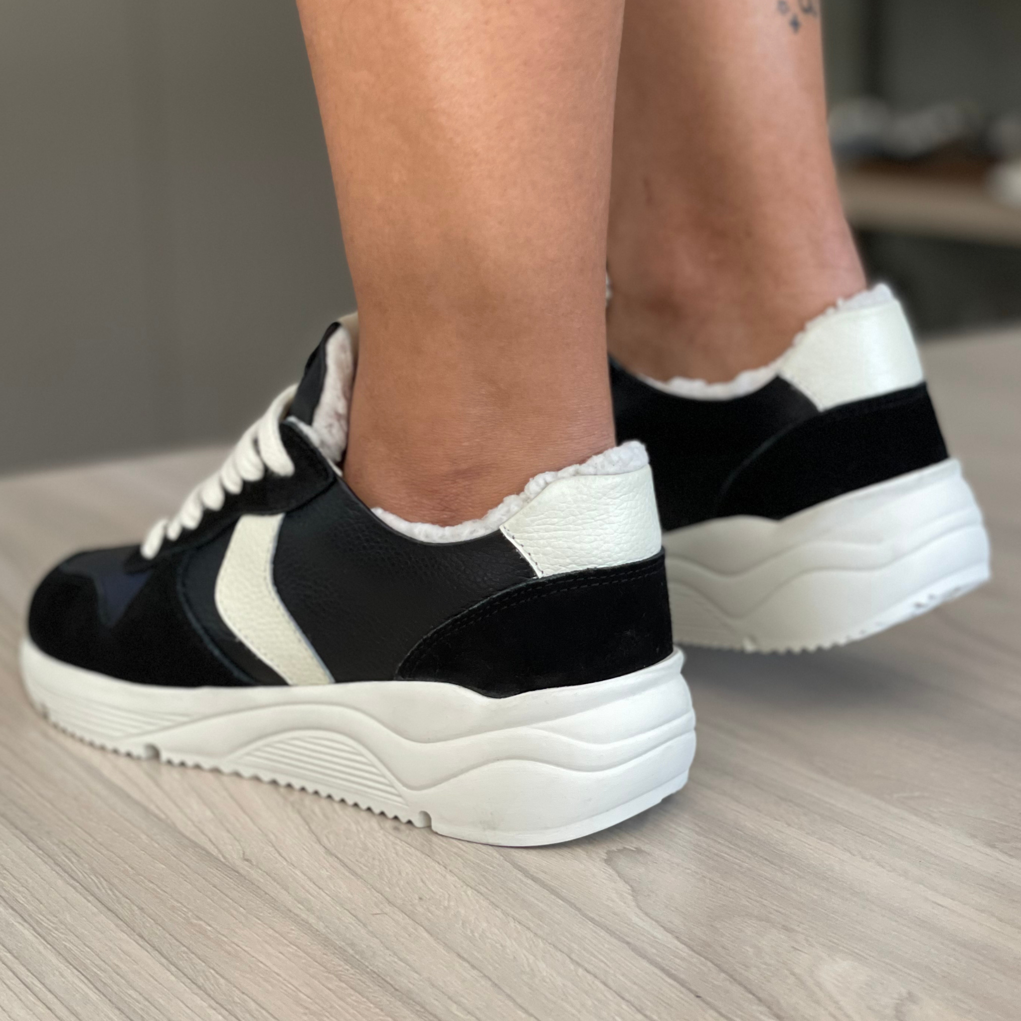 Tenis NEVADO negro