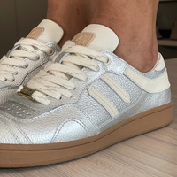 Tenis MILAN Plateado